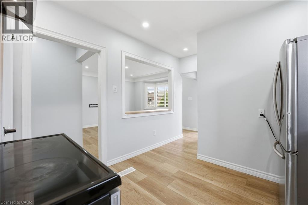 177 EAST 31ST Street Unit# MAIN FLOOR, Hamilton, Ontario, L8V3P4 — Photo 15