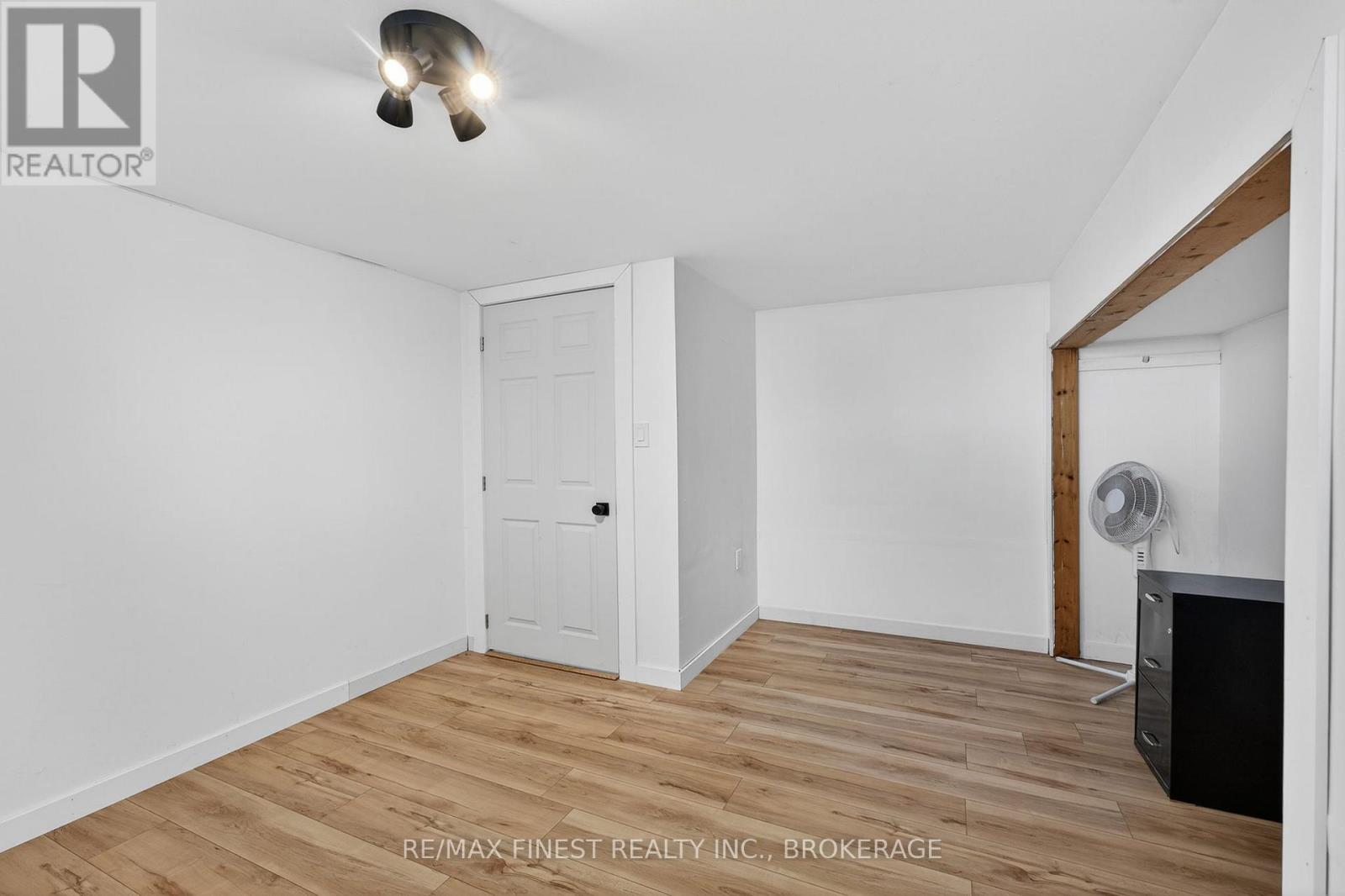 2055 SWITZERVILLE ROAD - 31