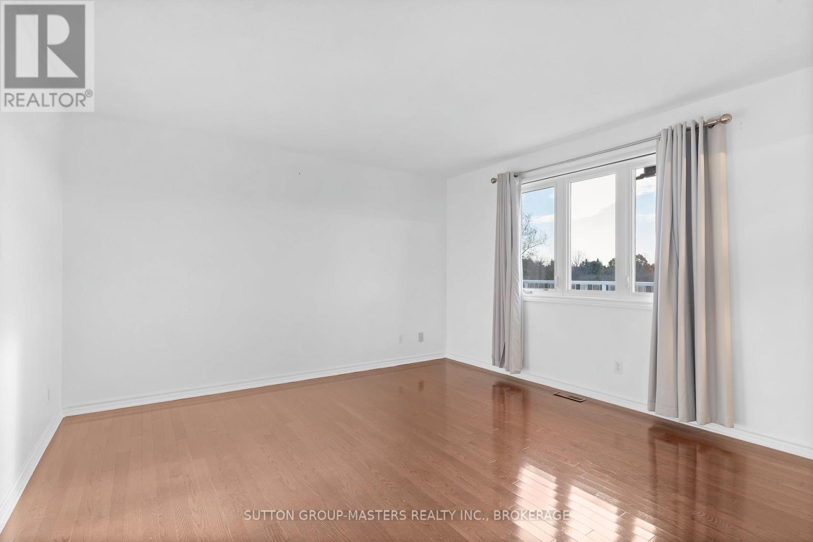 679 MELROSE STREET - 21