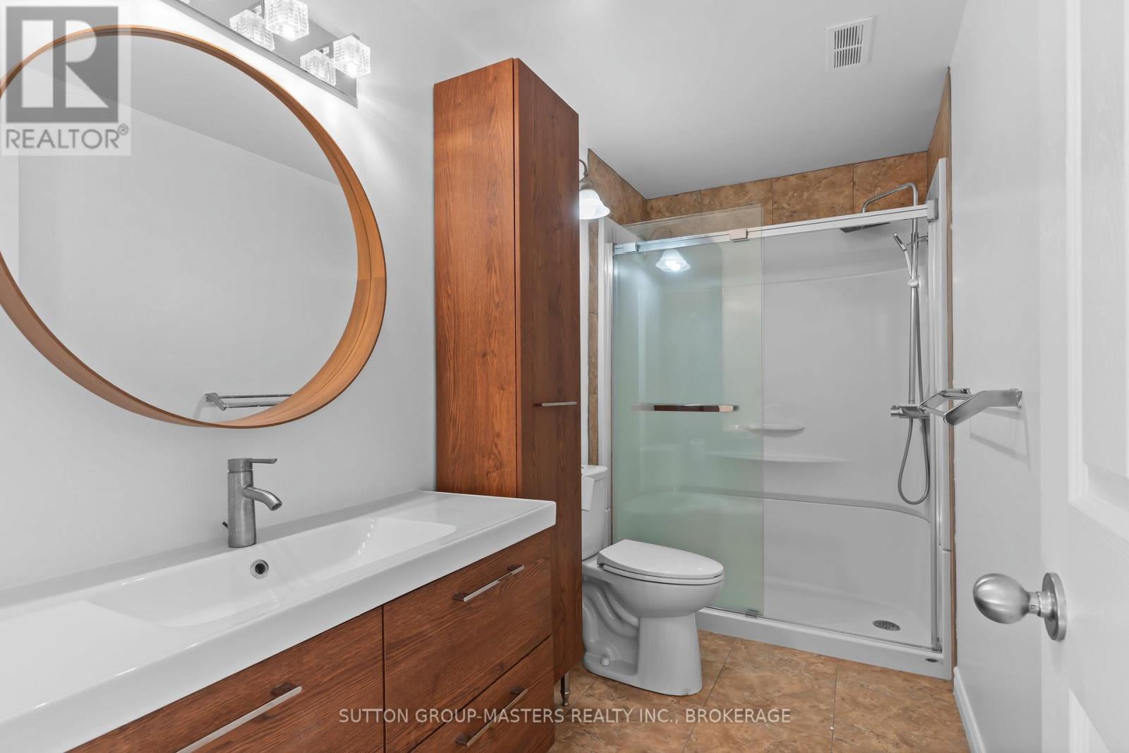 679 MELROSE STREET - 41