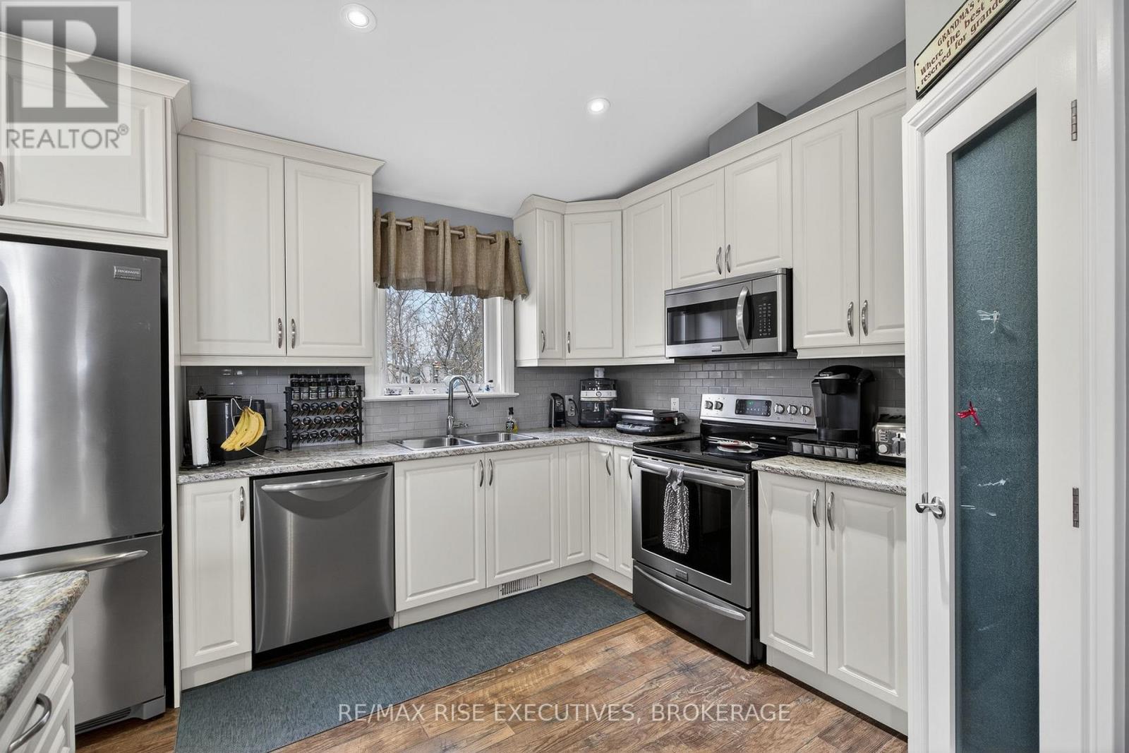 4646 STAIR STEP LANE - 16