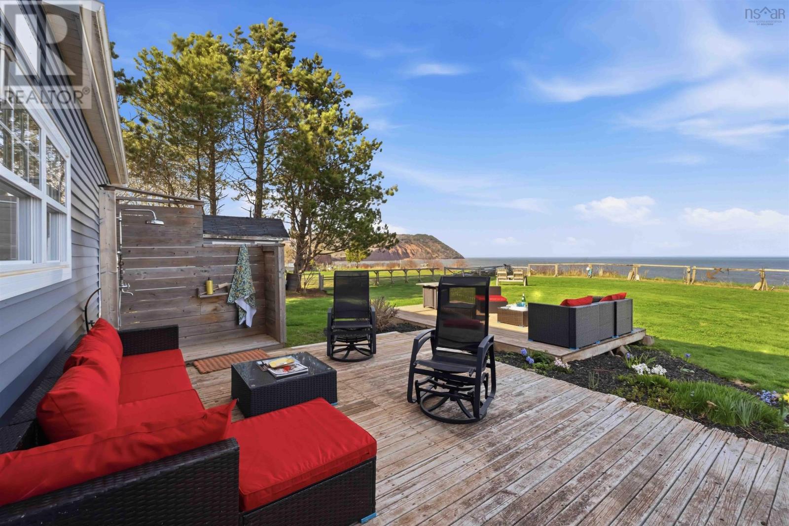 79 Blomidon Crescent - 32