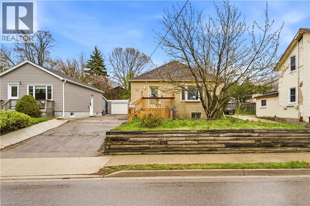 609 GUELPH Street - 1