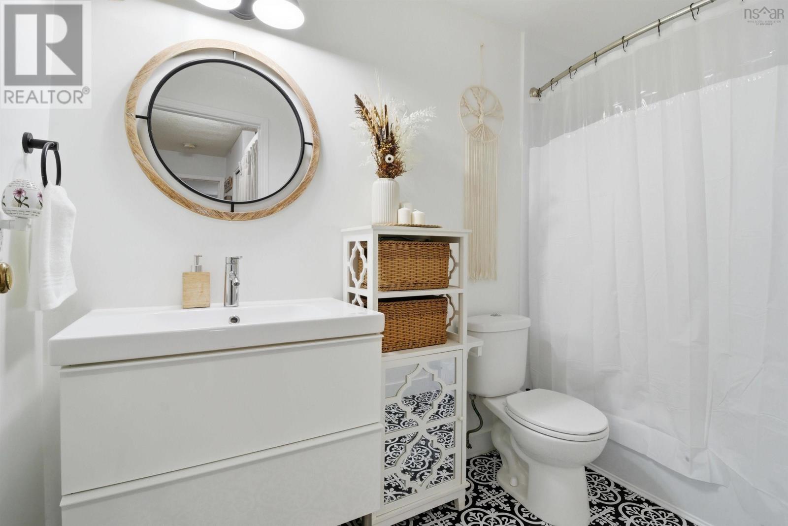 Property 6 of 27 of 117 3700 John Parr Drive