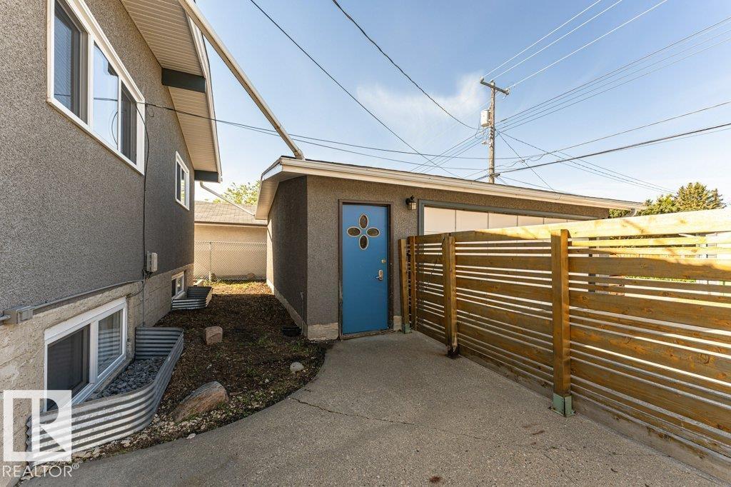 3508 113B ST NW - 56
