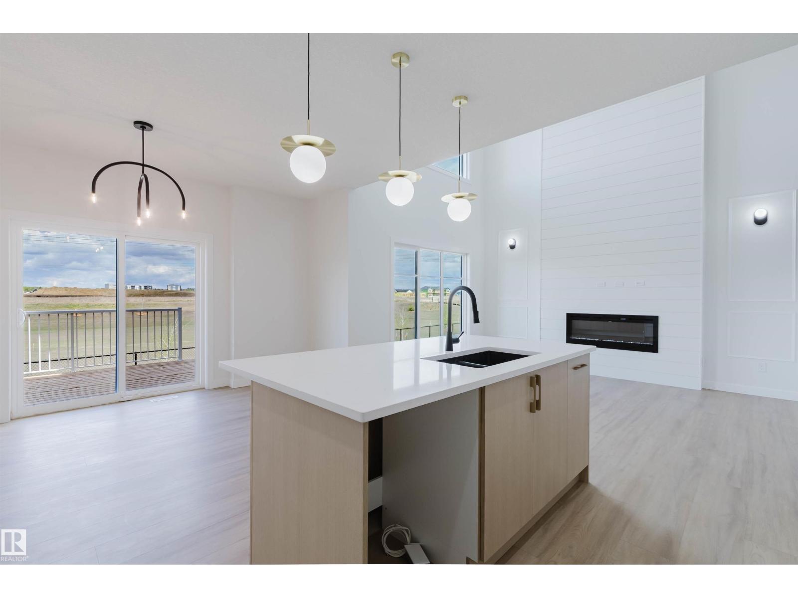 226 EDGEMONT GR NW - 25