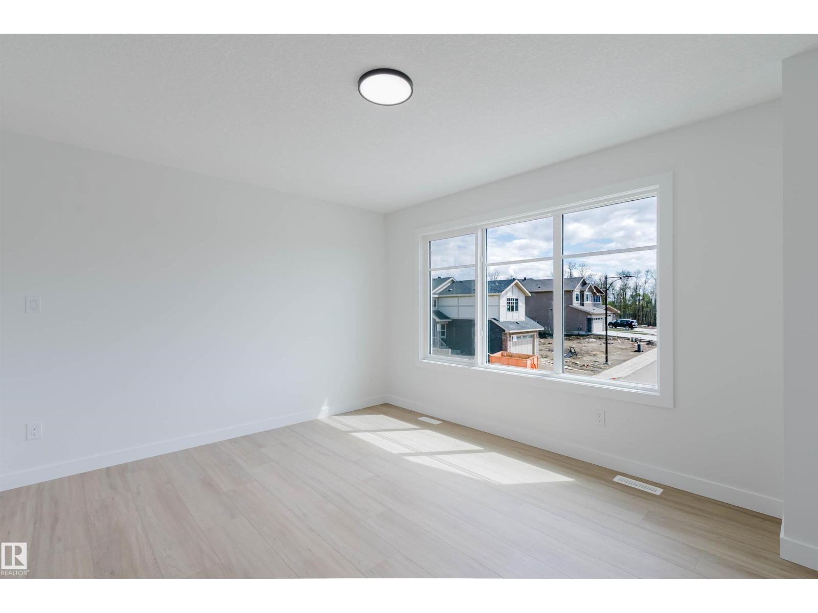 226 EDGEMONT GR NW - 38