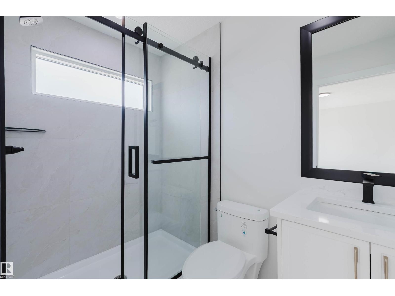 226 EDGEMONT GR NW - 42