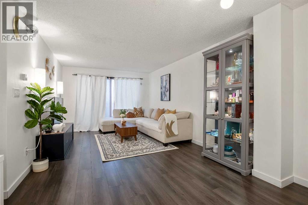 #301 523 15 Avenue SW - 8