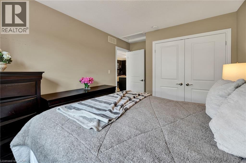 26 LIMERA Avenue - 16