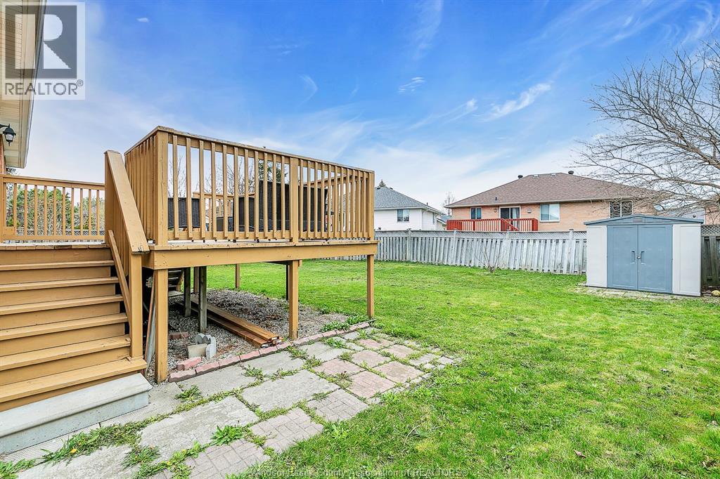 3114 FLETCHER, Windsor, Ontario, N9E4M7 — Photo 3