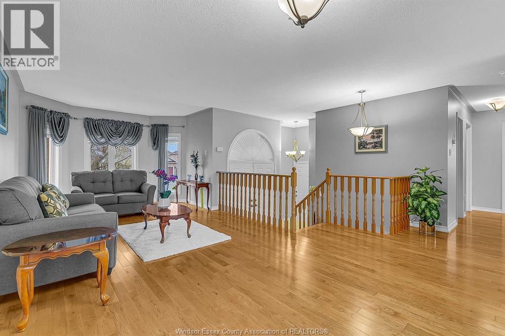 3114 FLETCHER, Windsor, Ontario, N9E4M7 — Photo 10