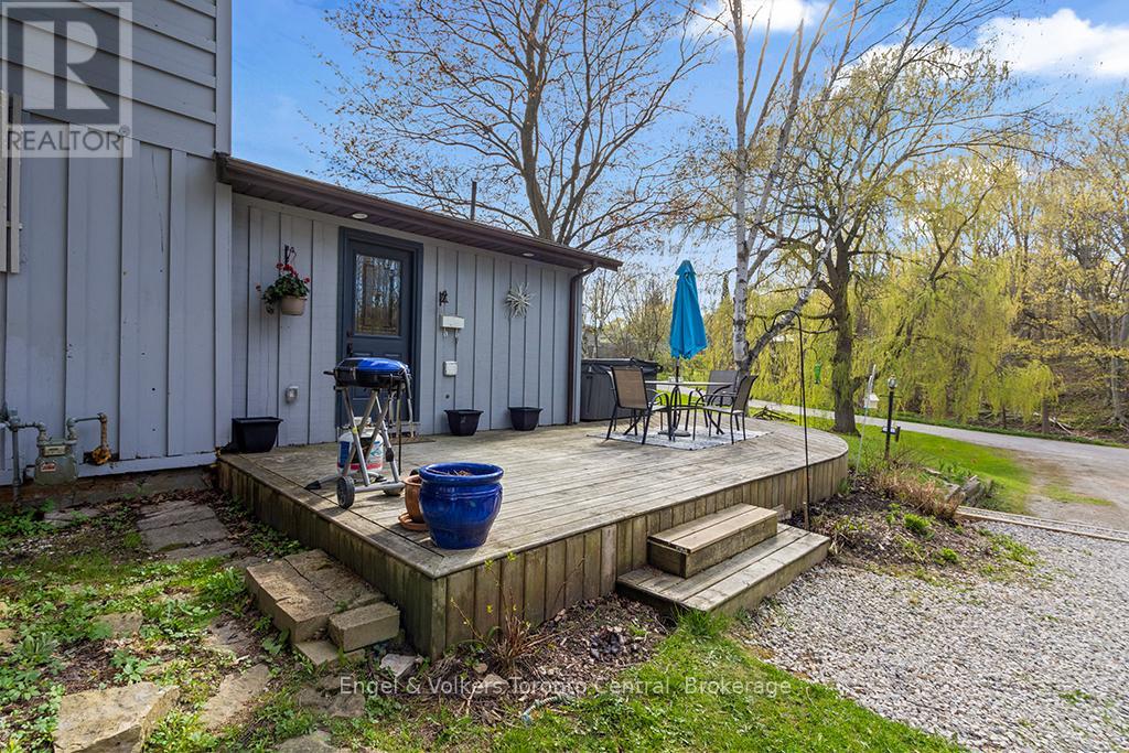 2068 7TH AVENUE W - 6