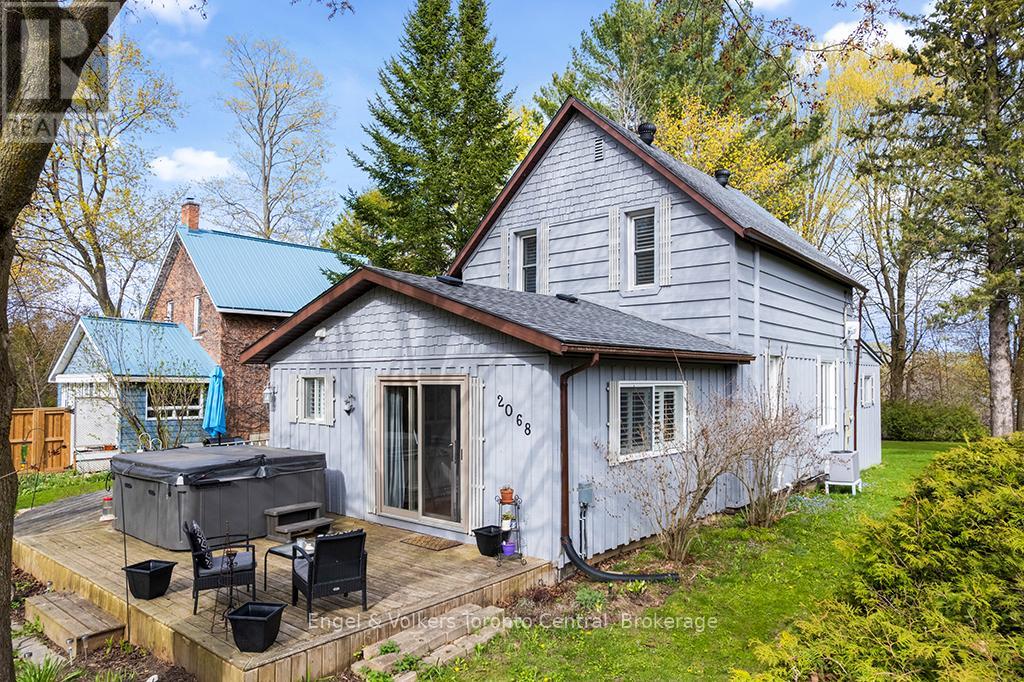 2068 7TH AVENUE W - 4