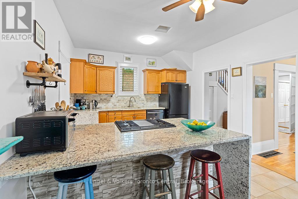 2068 7TH AVENUE W - 10