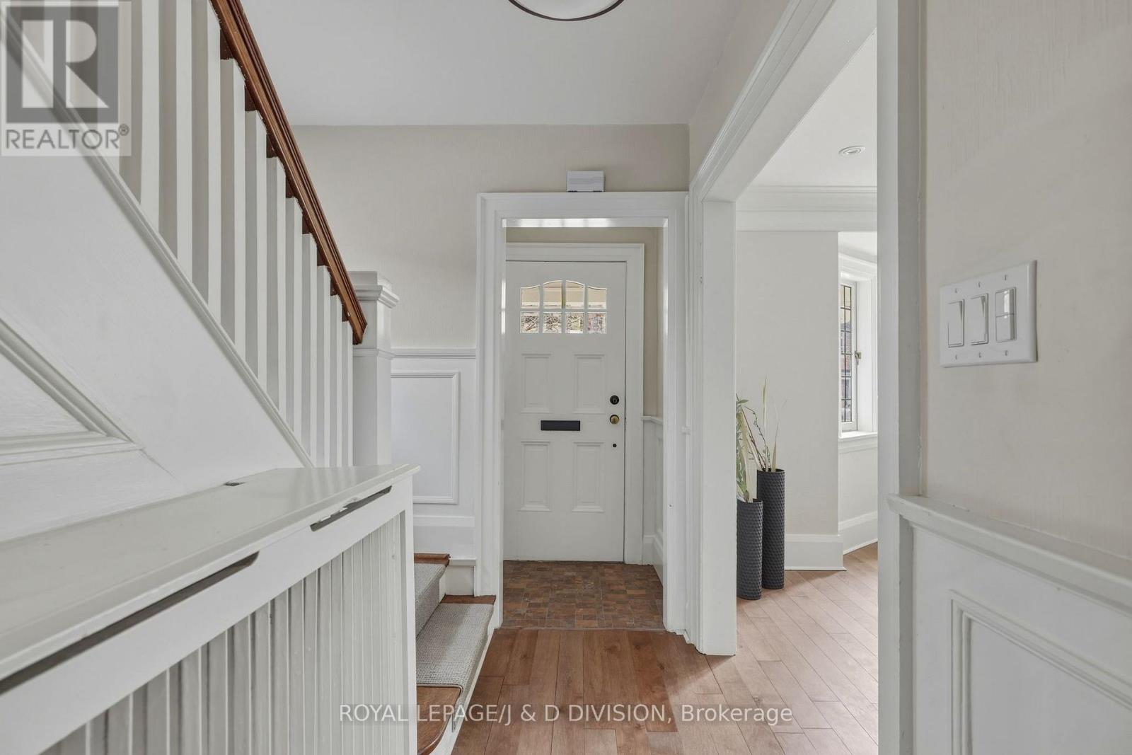 102 RIDGE DRIVE - 3