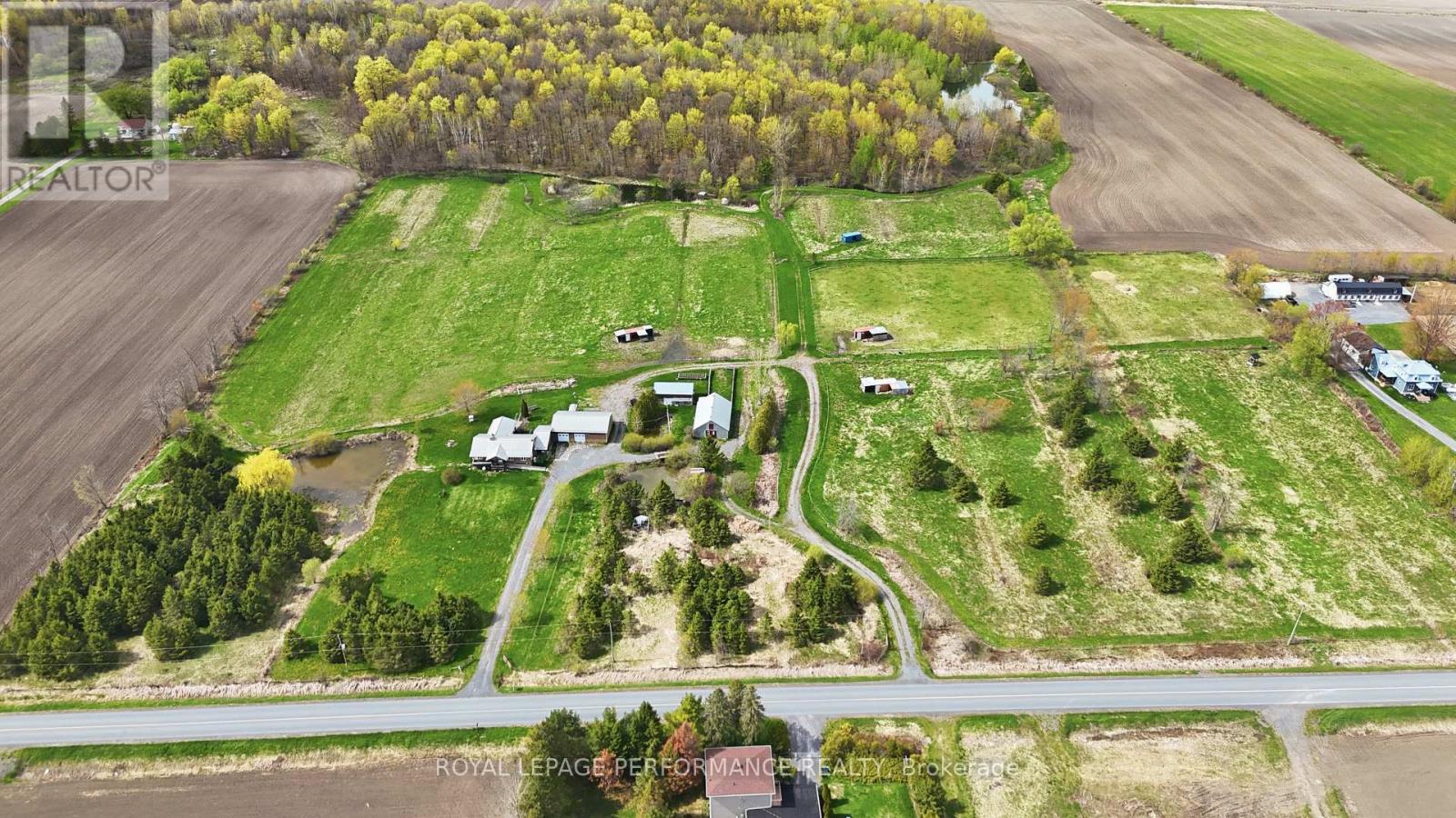 2575 CONCESSION 2 ROAD - 38