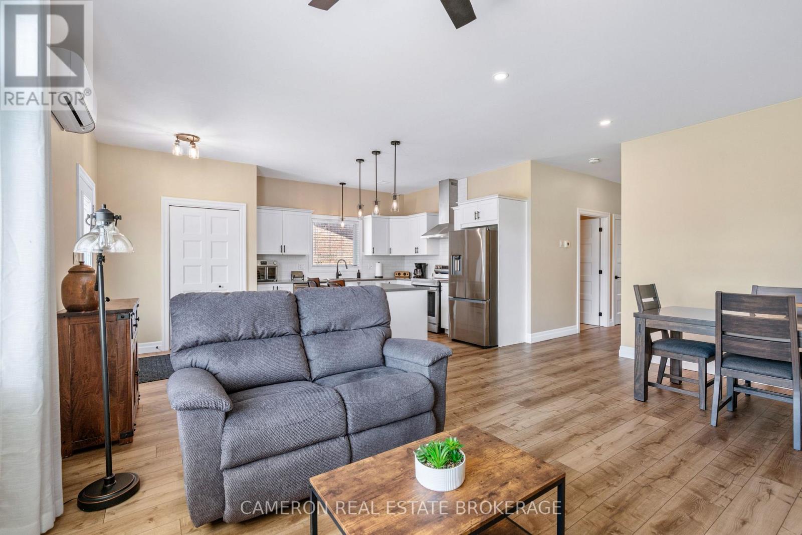 5401A WOODLANDS ROAD - 5