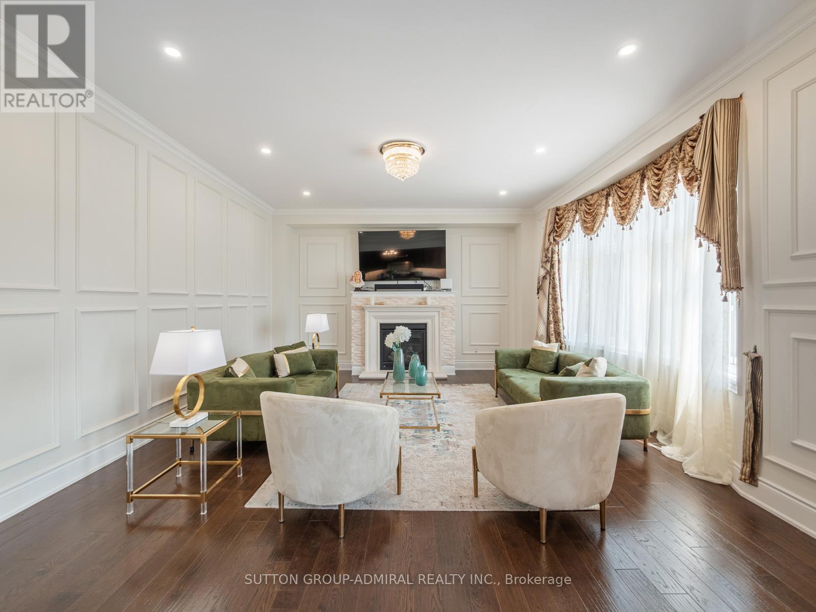 33 KEATLEY DRIVE - 16