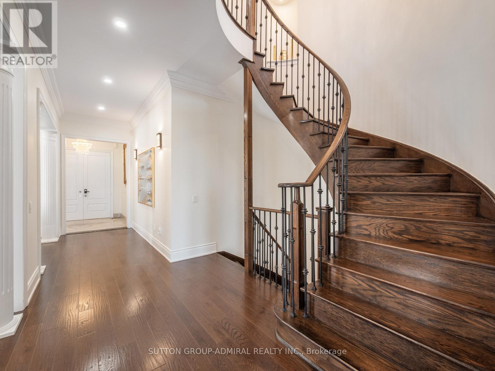 33 KEATLEY DRIVE - 19