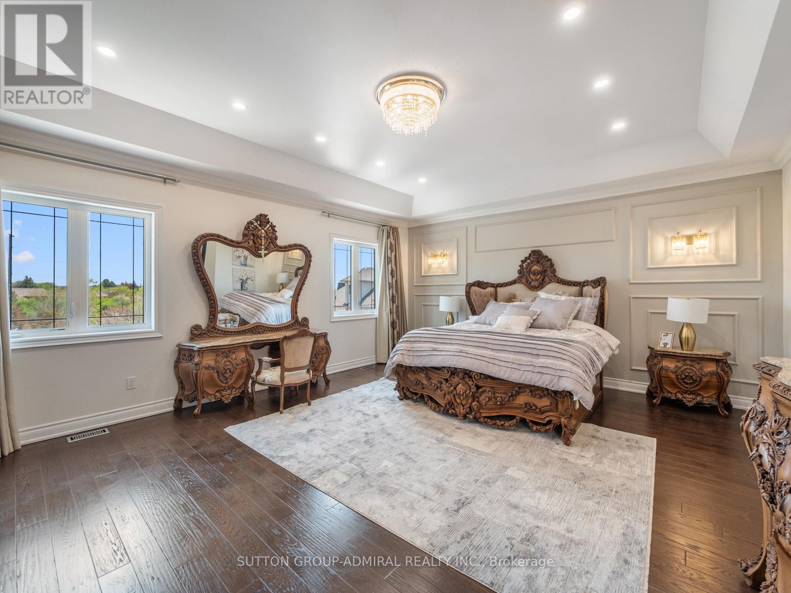 33 KEATLEY DRIVE - 21