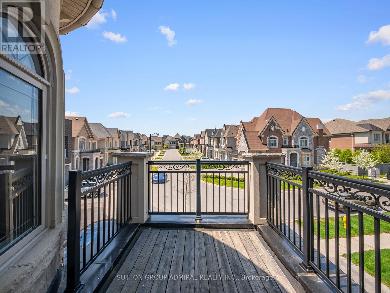 33 KEATLEY DRIVE - 36