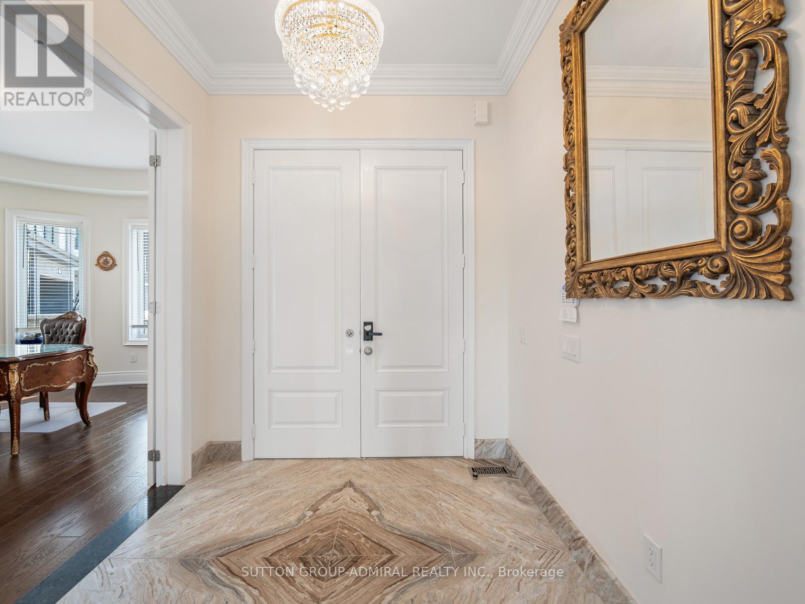 33 KEATLEY DRIVE - 4