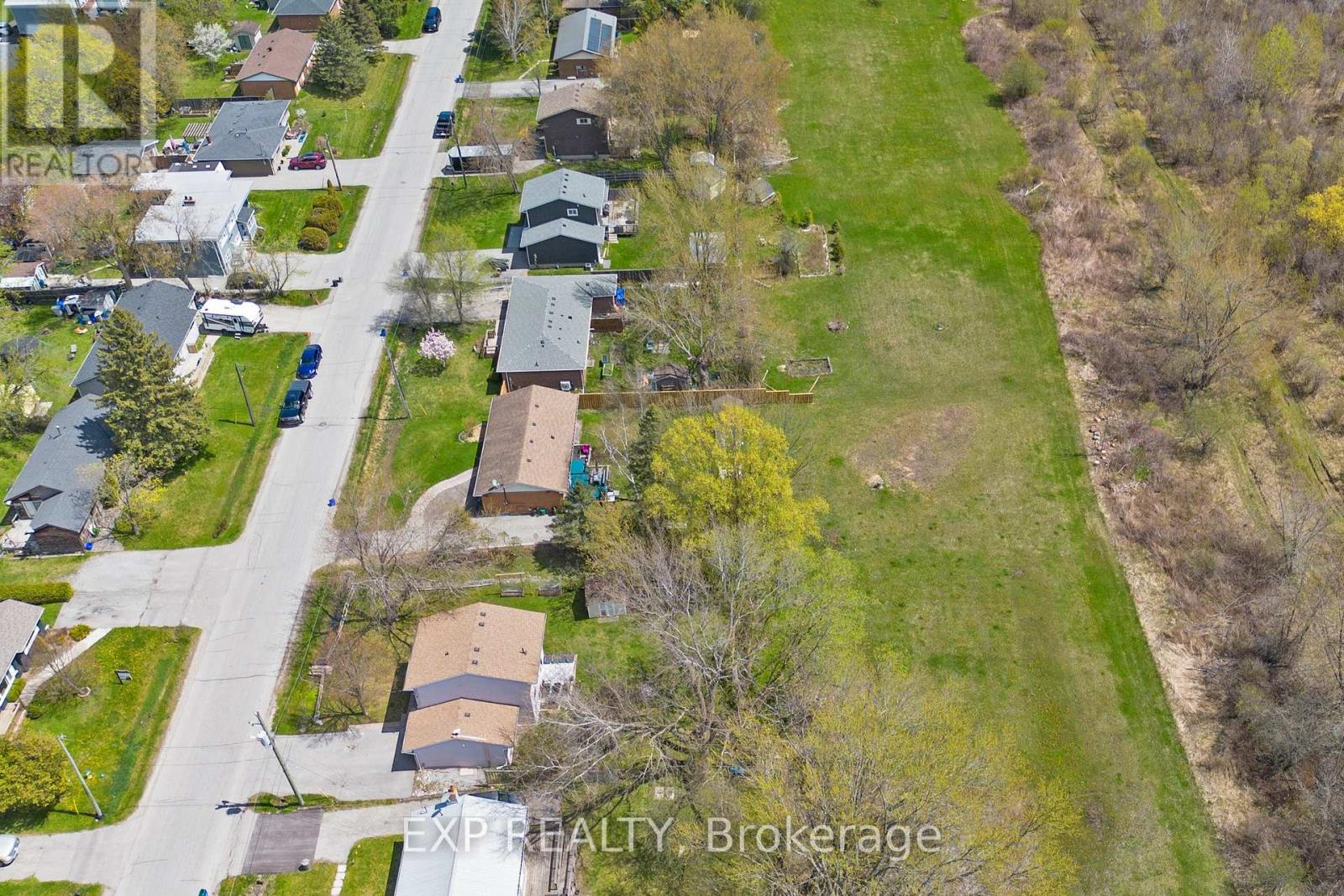 367 ADELINE DRIVE - 36