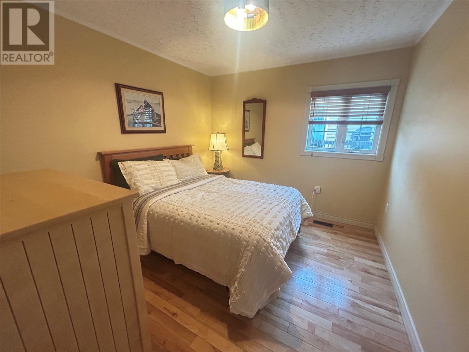 6 Woodcrest Avenue - 10