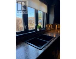 6 Woodcrest Avenue thumbnail 15