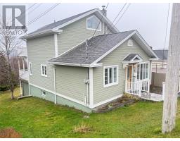 6 Woodcrest Avenue thumbnail 2
