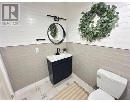 6 Woodcrest Avenue thumbnail 20