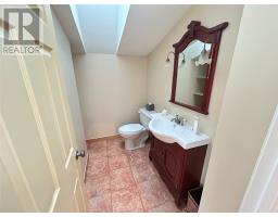 6 Woodcrest Avenue thumbnail 28