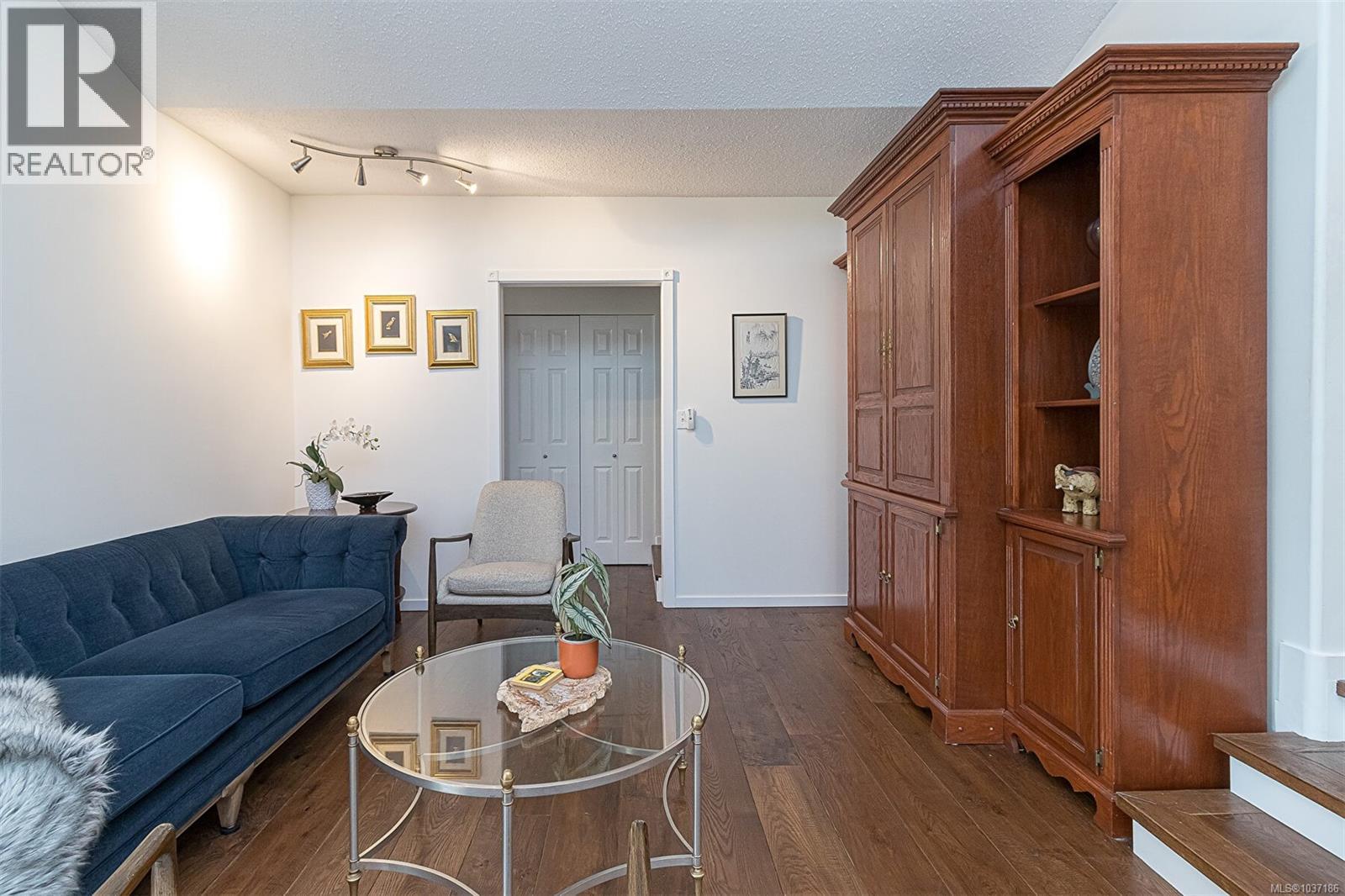 3352 Ridgeview Cres - 11