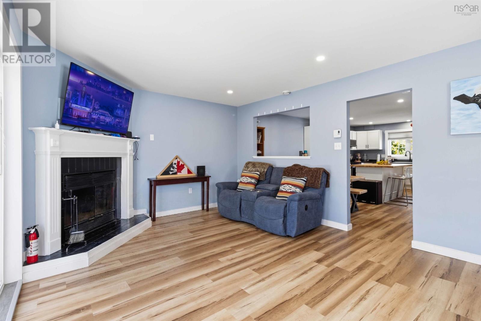 Property 21 of 35 of 218 Greenwood Avenue