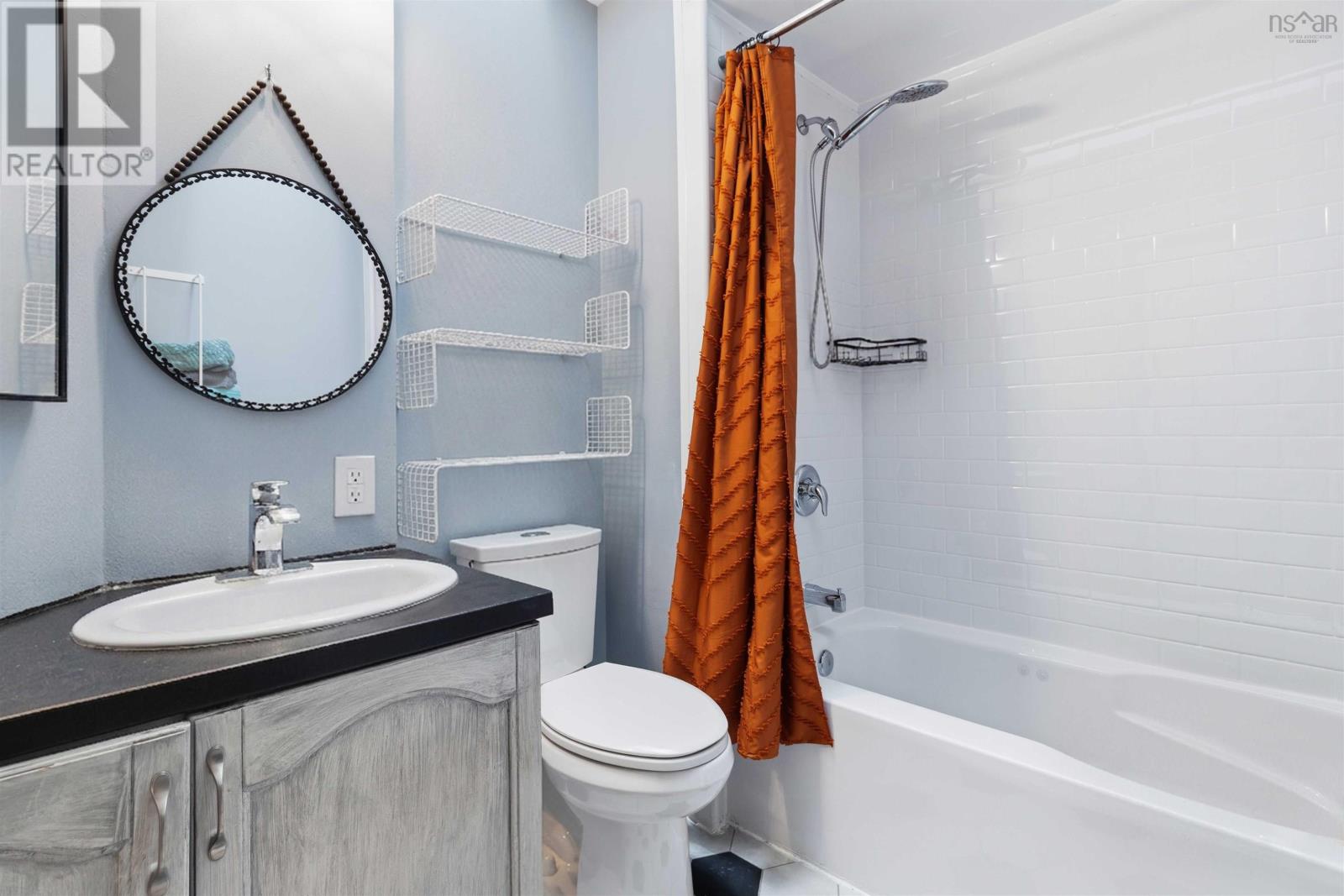 Property 29 of 35 of 218 Greenwood Avenue