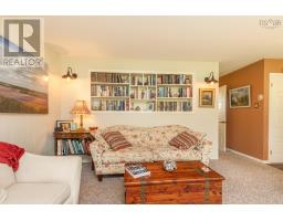19 Goodwin Drive, Dayton, NS B5A4H7 Photo 18