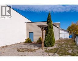 36 Easton Road, Brantford, ON N3P1J5 Photo 15
