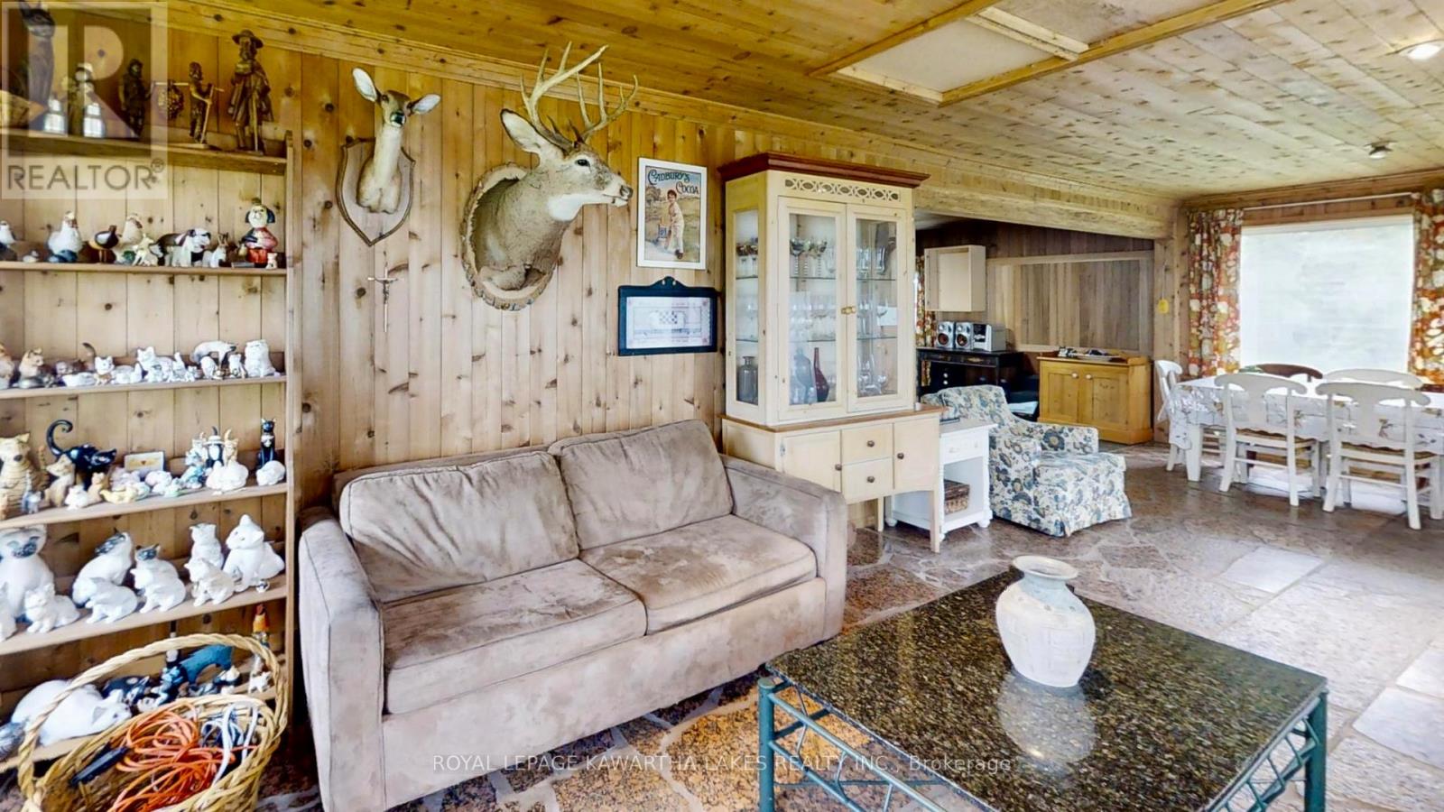 8 SANDY COVE LANE - 38