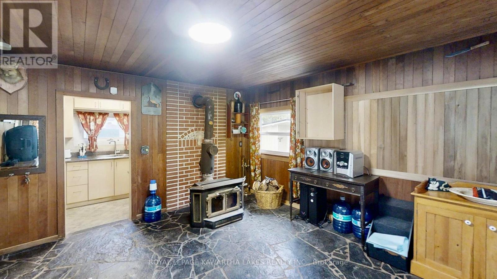 8 SANDY COVE LANE - 20