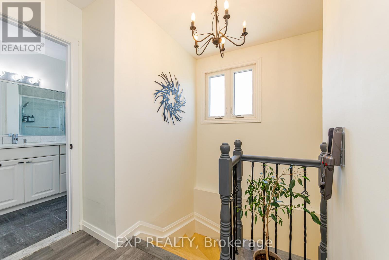 1836 LORRAINE AVENUE - 21