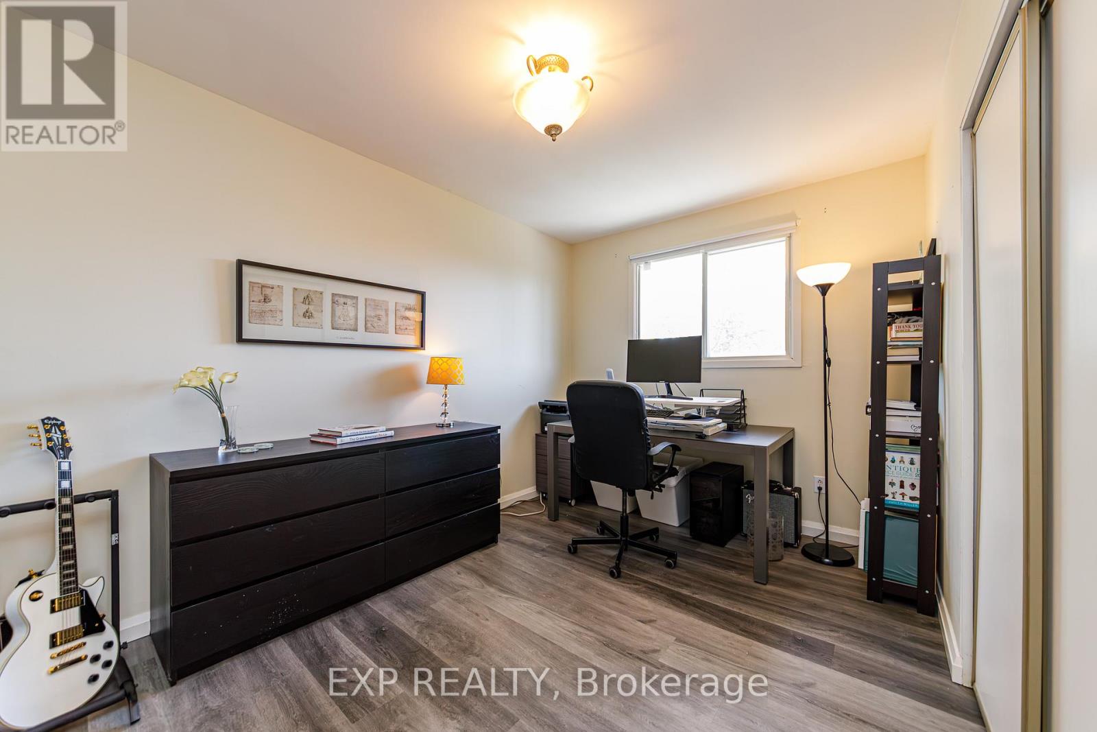1836 LORRAINE AVENUE - 30
