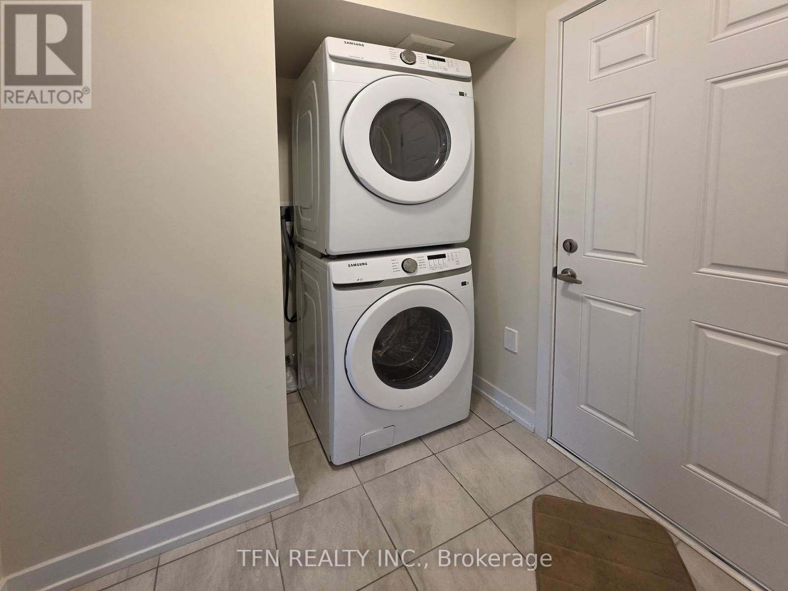 231 MELODY LANE - 10