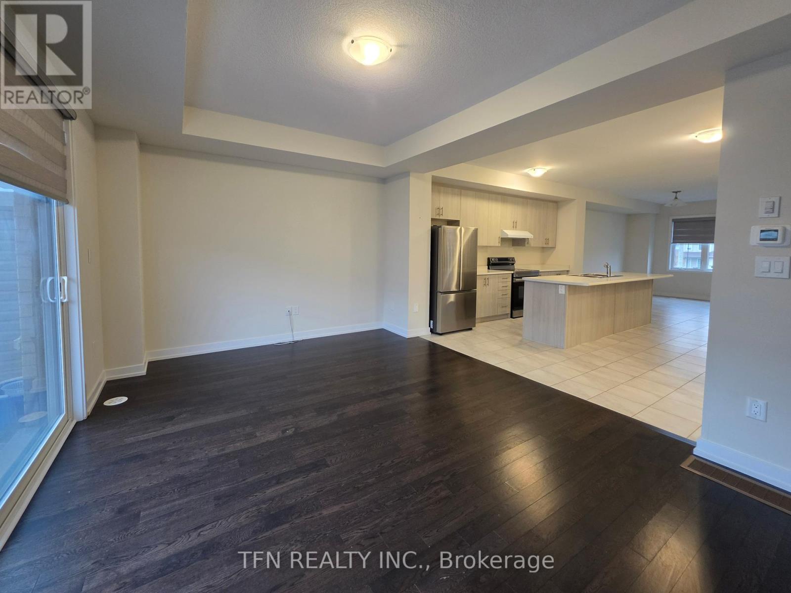 231 MELODY LANE - 15