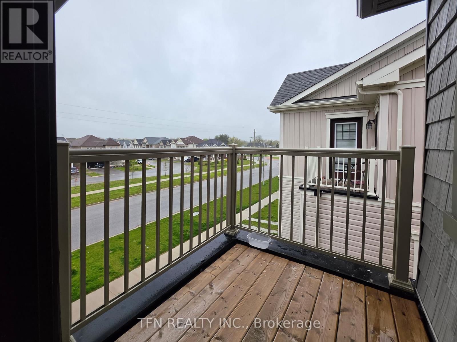 231 MELODY LANE - 21