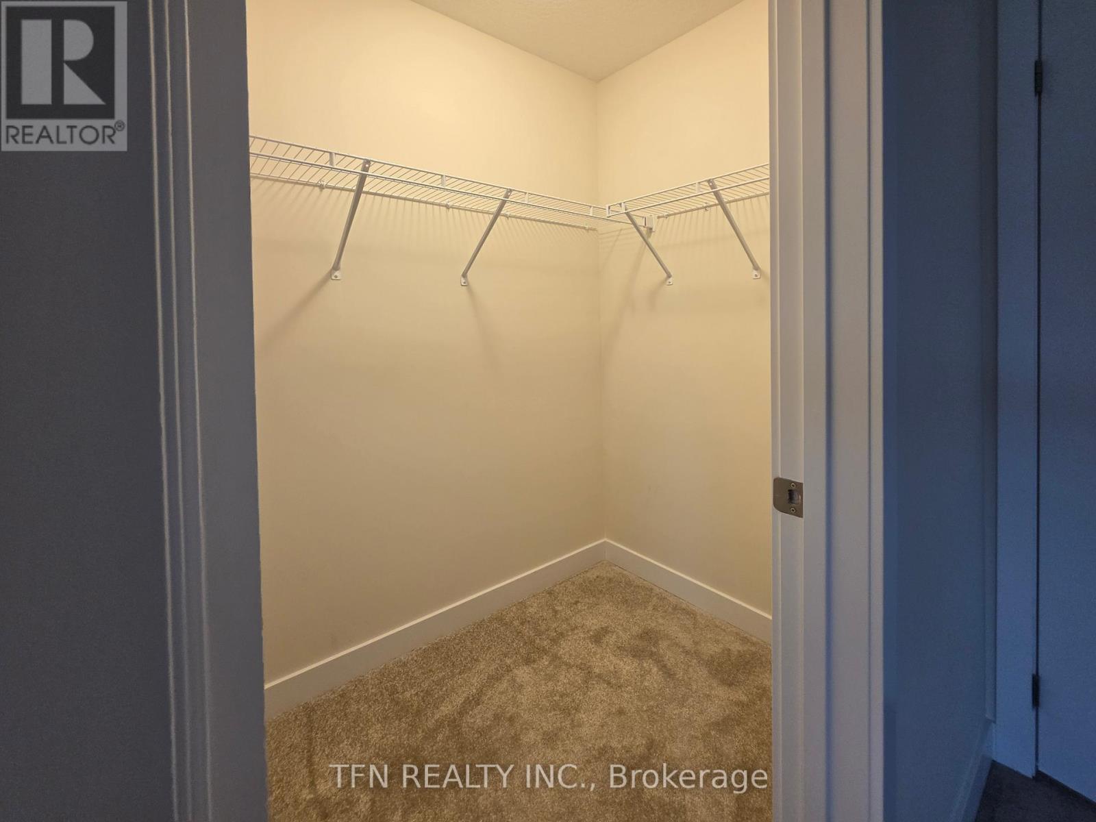 231 MELODY LANE - 26