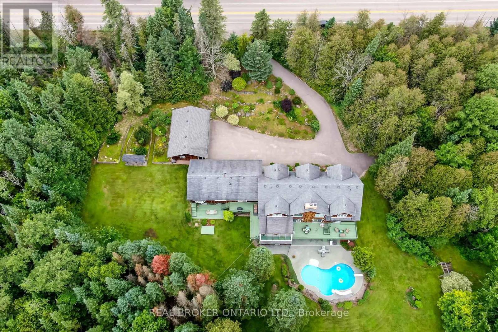 307254 HOCKLEY ROAD - 12