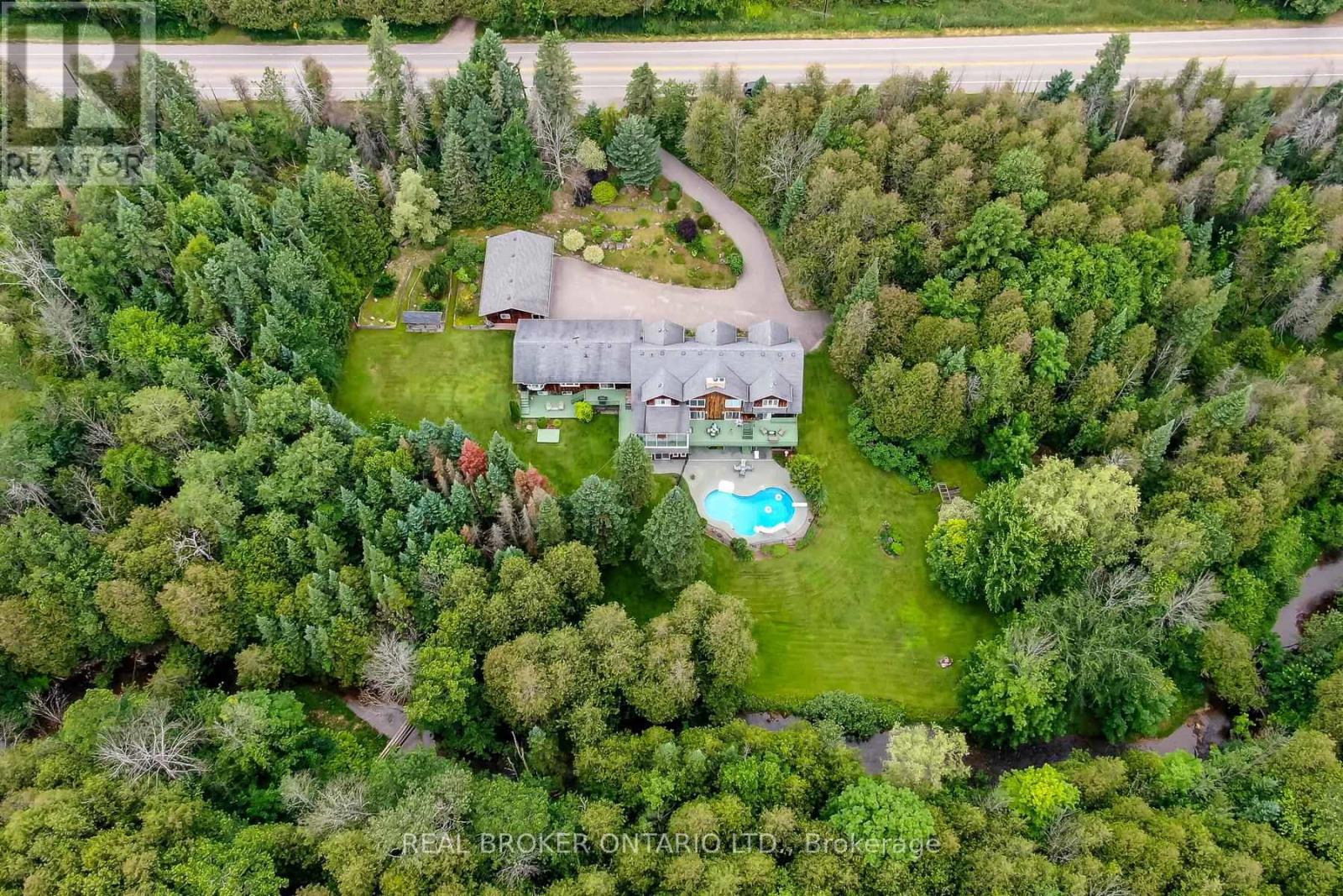307254 HOCKLEY ROAD - 25