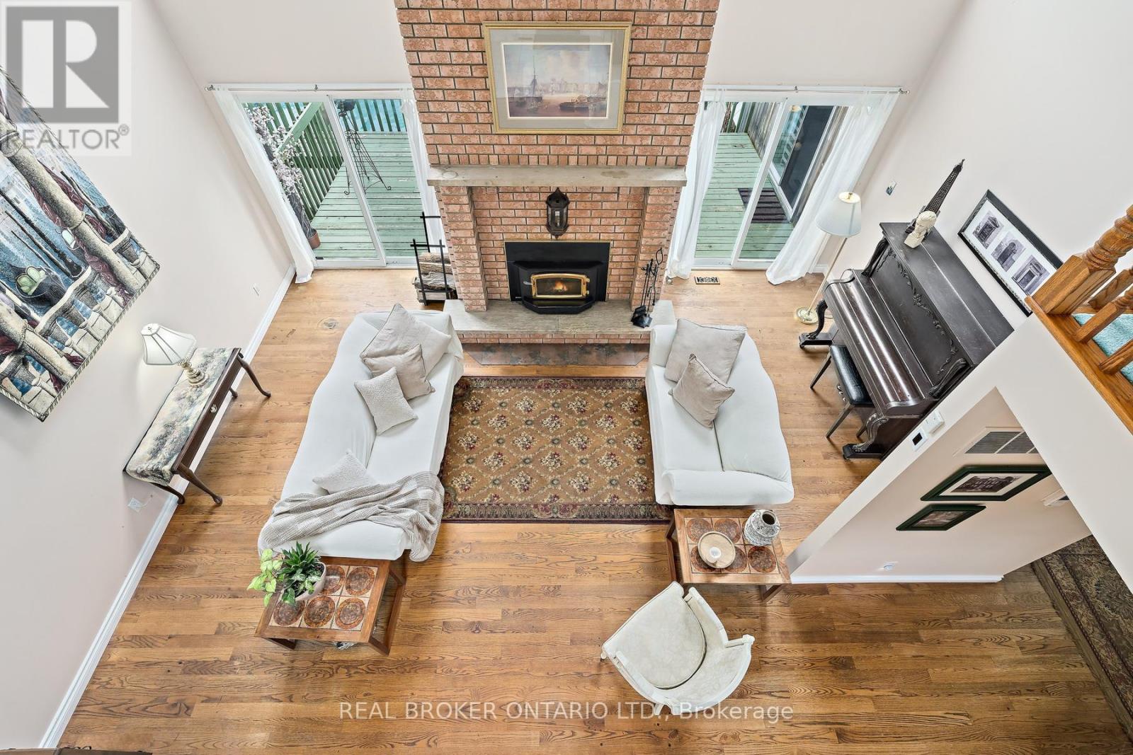 307254 HOCKLEY ROAD - 7
