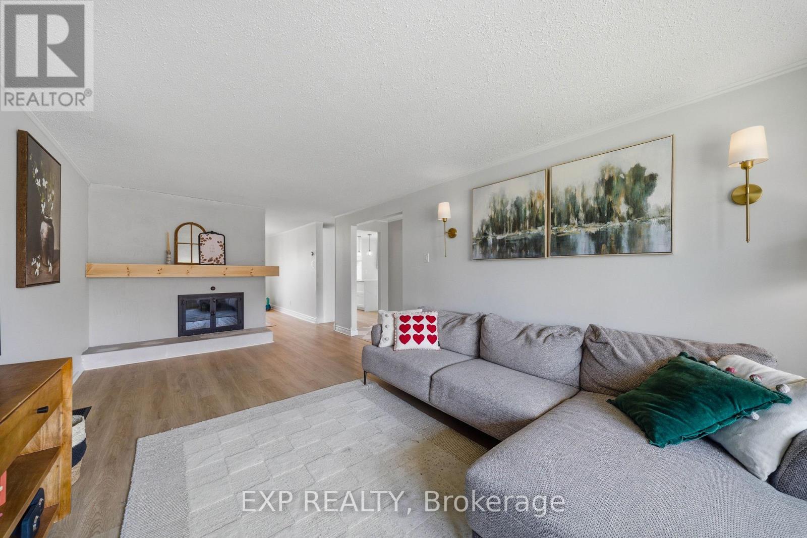 2333 COTTERS CRESCENT - 10